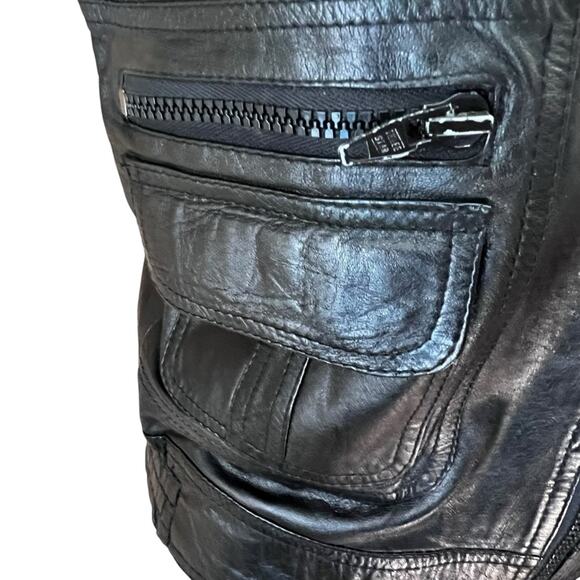 Vintage 1970s/80s Spanish Leather Jacket – Black Zip-Up, Pockets, Size 38 (S/M) - Picture 9 of 11